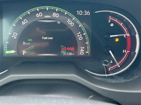 Used 2024 Toyota RAV4 LE FWD image 30