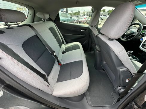 Used 2021 Chevrolet Bolt LT FWD image 14