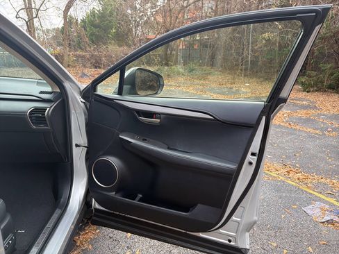 Used 2015 Lexus NX 200t FWD image 20