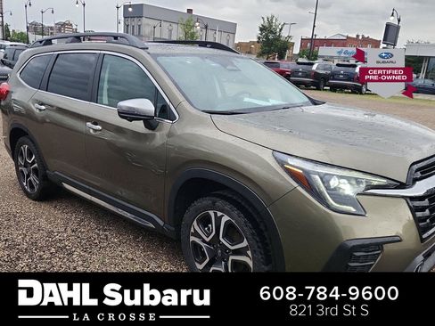 Used 2023 Subaru Ascent Touring AWD/4WD image 1