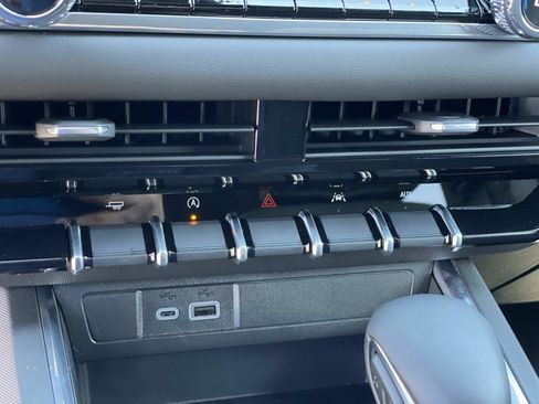 New 2026 GMC Canyon Elevation w/ Convenience Package RWD image 16