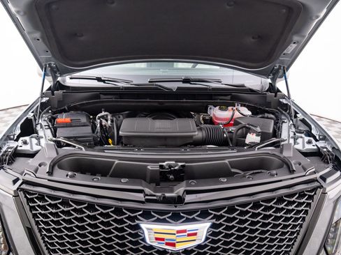 New 2026 Cadillac Escalade Platinum Sport w/ LPO, ONYX Package image 27