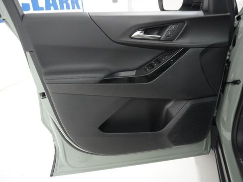 New 2026 Chevrolet Equinox LT w/ Safety and Technology Package image 12