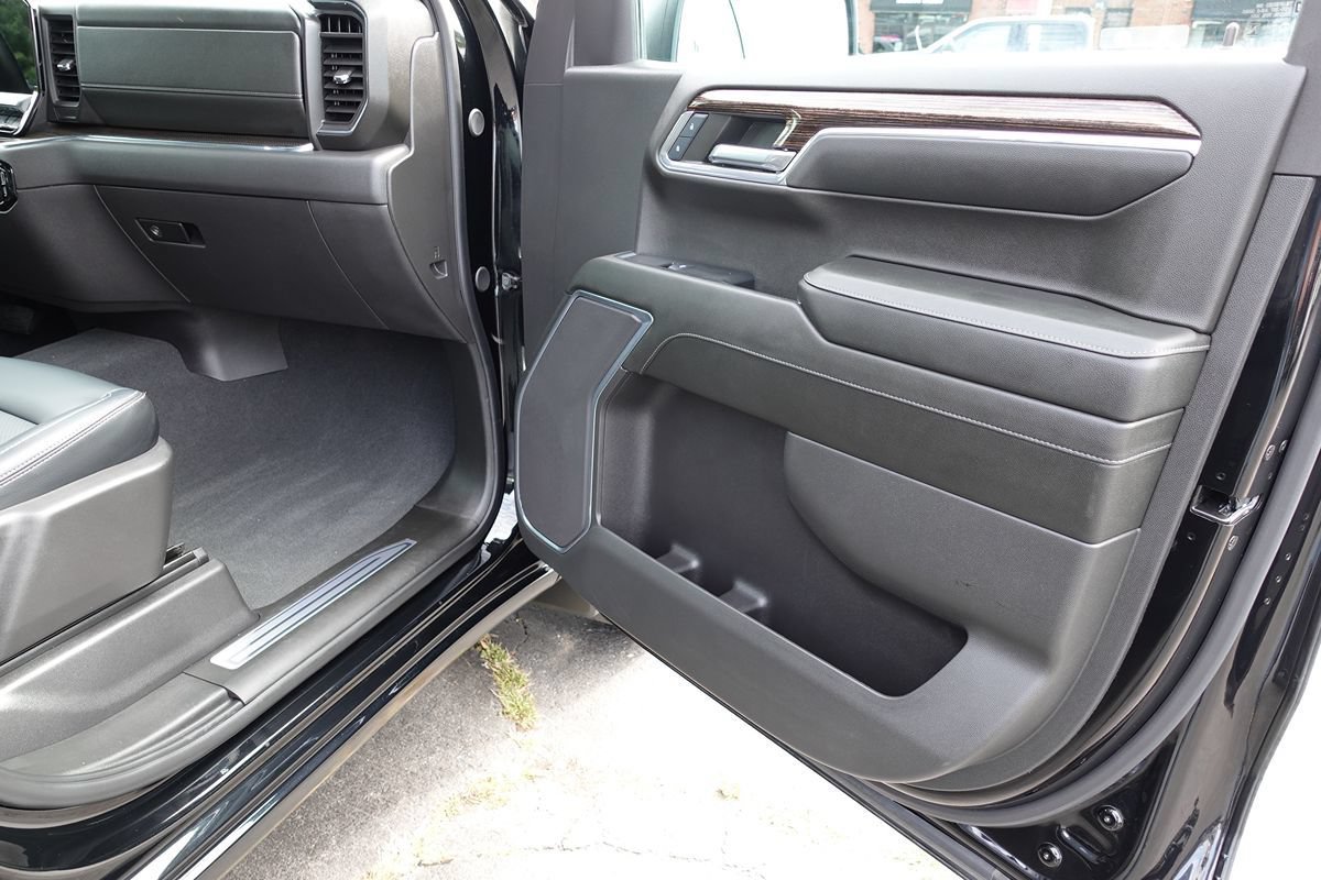 Used 2024 GMC Sierra 1500 Elevation AWD/4WD image 35