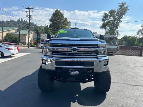 Used 2015 Chevrolet Silverado 2500 LTZ w/ Duramax Plus Package image 3