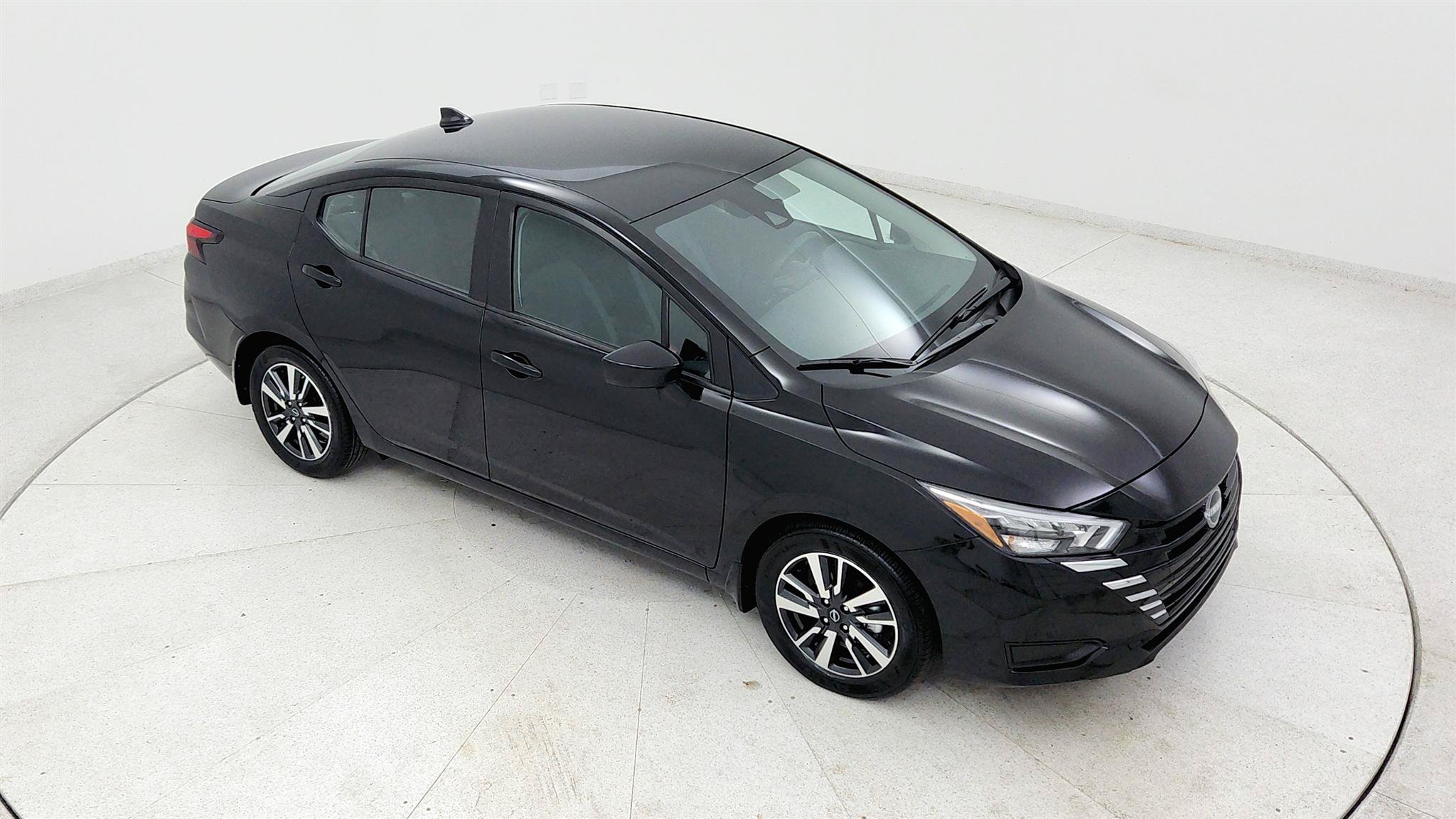 Used 2025 Nissan Versa SV w/ Trunk Package FWD image 38
