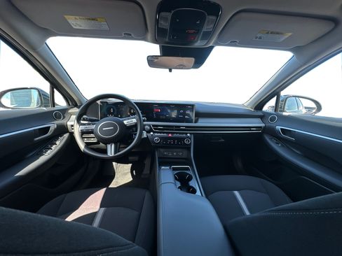 Used 2024 Hyundai Sonata SEL FWD image 12