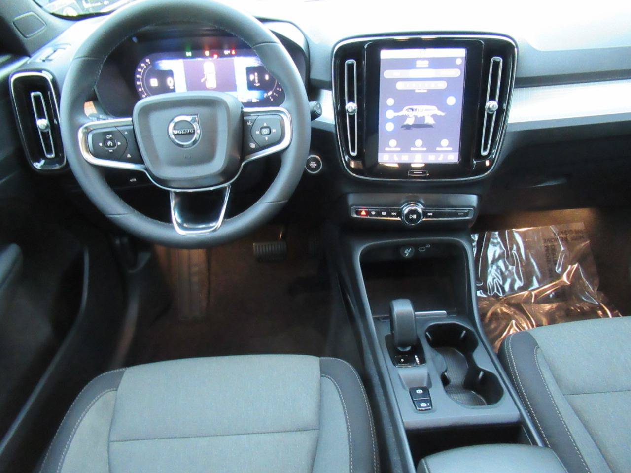 Used 2020 Ford Transit 250 148 High Roof Extended RWD image 10