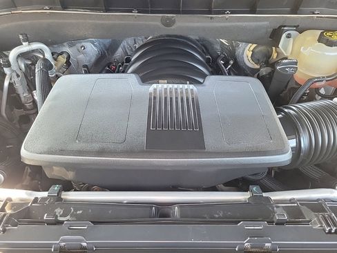 Used 2021 Chevrolet Tahoe High Country image 11