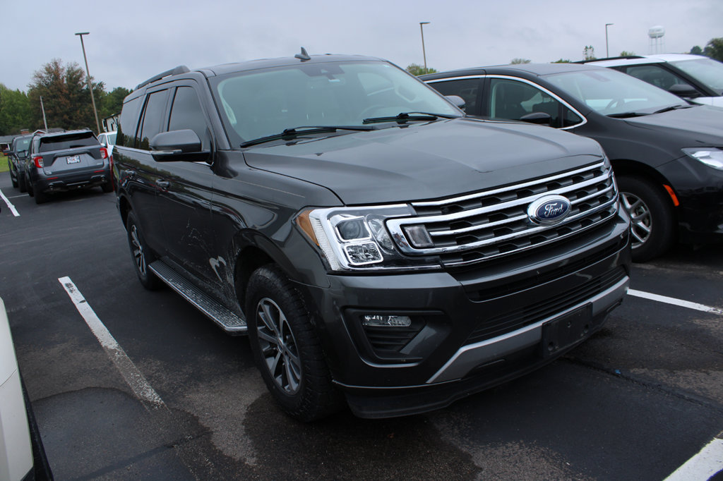 Used 2021 Ford Expedition XLT RWD image 2