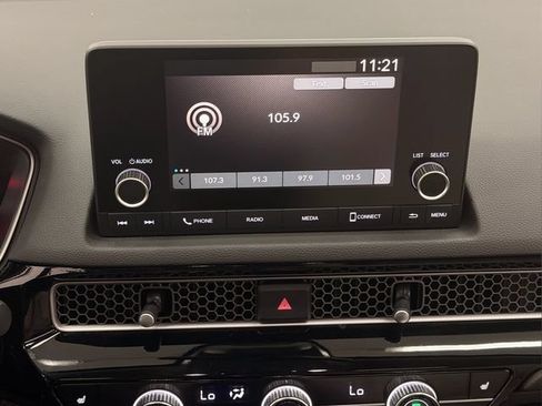 Used 2024 Honda Civic EX-L image 28