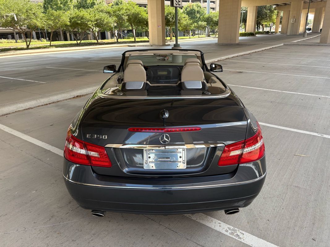 Used 2012 Mercedes-Benz E 350 Cabriolet image 7