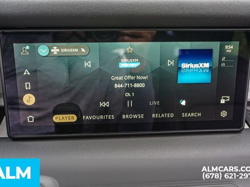 Used 2024 Land Rover Defender 110 X-Dynamic SE AWD/4WD image 40
