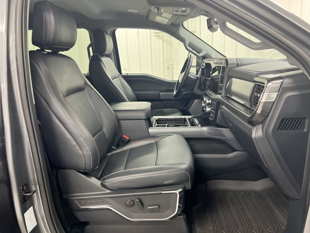 Used 2024 Ford F250 Lariat w/ Lariat Ultimate Package AWD/4WD image 22