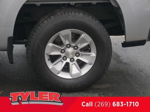 Used 2022 Chevrolet Silverado 1500 W/T w/ Trailering Package image 44