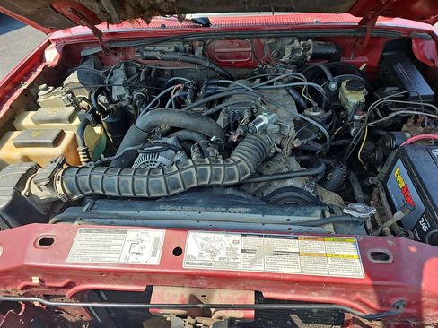 Used 2000 Ford Ranger XL AWD/4WD image 33
