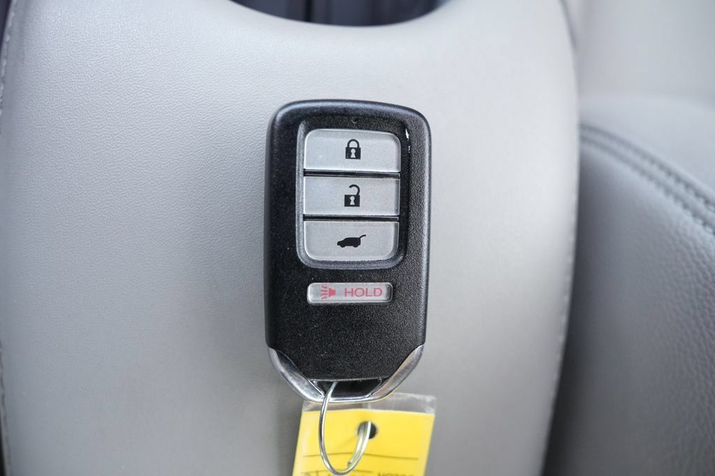 Used 2019 Honda HR-V EX-L image 37