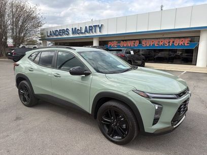 Used 2025 Chevrolet Trax ACTIV w/ Driver Confidence Package