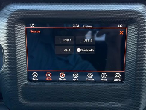 Used 2021 Jeep Gladiator Sport AWD/4WD image 25