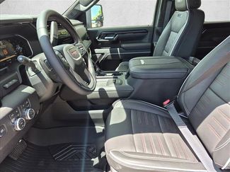 New 2026 GMC Sierra 2500 AT4X w/ AT4X AEV Edition AWD/4WD video 4