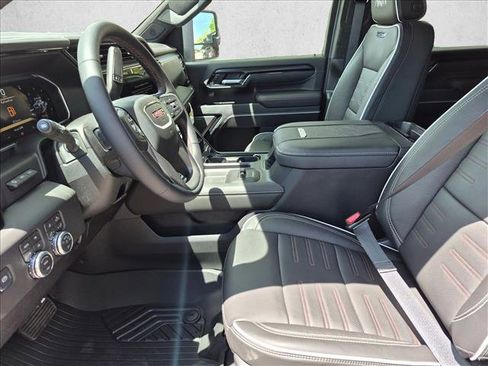 New 2026 GMC Sierra 2500 AT4X w/ AT4X AEV Edition AWD/4WD image 4