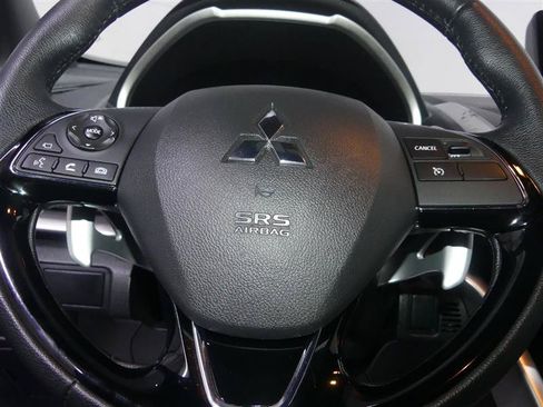 Used 2022 Mitsubishi Eclipse Cross SEL AWD/4WD image 31