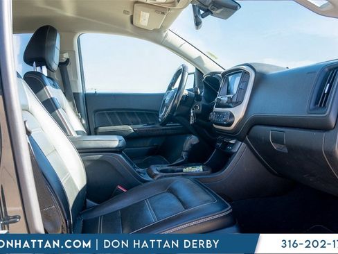 Used 2021 GMC Canyon Denali image 17