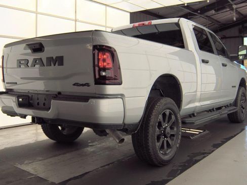 Used 2026 RAM 2500 Big Horn AWD/4WD image 4