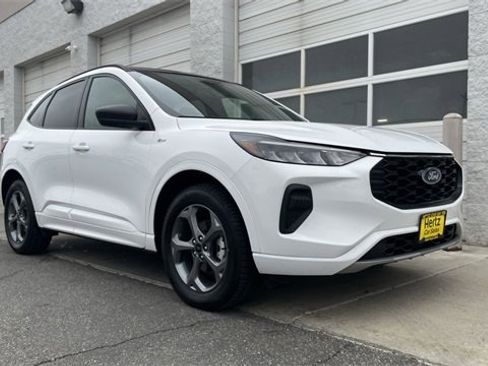 Used 2023 Ford Escape ST-Line w/ Tech Pack #1 image 10