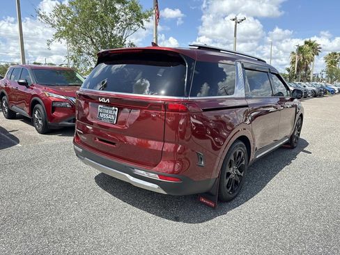 Used 2024 Kia Carnival SX Prestige FWD image 4