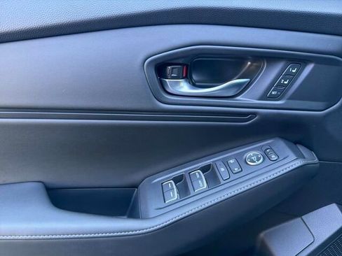 Used 2025 Honda Accord Sport image 13