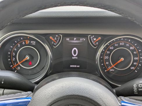 Used 2019 Jeep Wrangler Unlimited Sport S image 27