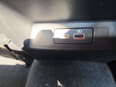 Used 2024 Nissan Altima 2.5 SR FWD image 29