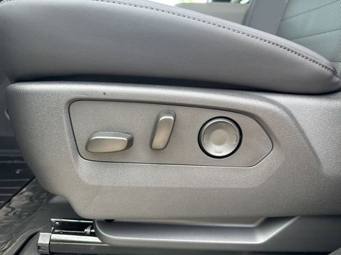 New 2025 GMC Hummer EV 2X image 23