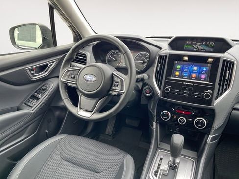 Used 2024 Subaru Forester Premium image 10