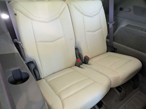 Used 2022 Cadillac XT6 Premium Luxury FWD image 23