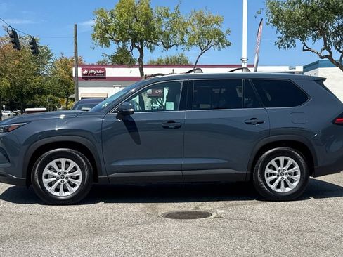 Certified 2025 Toyota Grand Highlander AWD Hybrid image 6