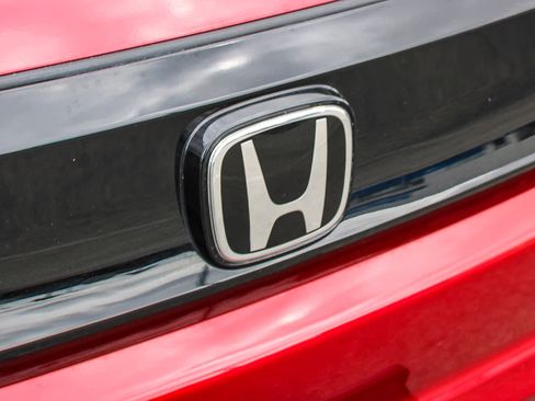 Used 2024 Honda Prologue EX image 5