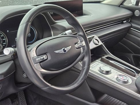 Used 2024 Genesis GV80 2.5T image 11