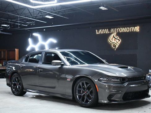 Used 2020 Dodge Charger Scat Pack image 1