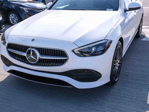 Used 2023 Mercedes-Benz C 300 Sedan image 9