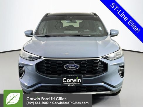 Used 2023 Ford Escape ST-Line Elite w/ Premium Technology Package AWD/4WD image 4