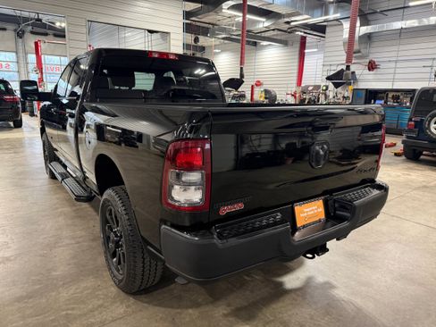 Certified 2024 RAM 2500 Big Horn w/ Night Edition AWD/4WD image 23