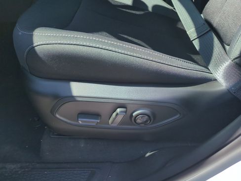 New 2026 Jeep Grand Cherokee Laredo image 14