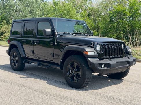 Used 2022 Jeep Wrangler Unlimited Sport AWD/4WD image 31