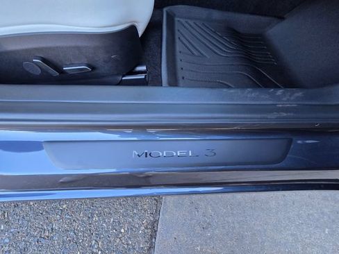 Used 2023 Tesla Model 3 Performance AWD/4WD image 17