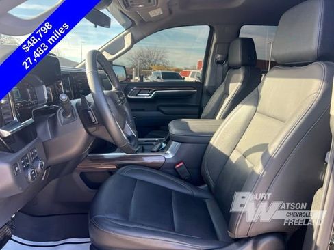 Used 2024 Chevrolet Silverado 1500 LT Trail Boss w/ LT Trail Boss Premium Package image 10