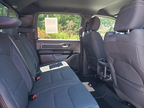 Used 2022 RAM 1500 Big Horn AWD/4WD image 15