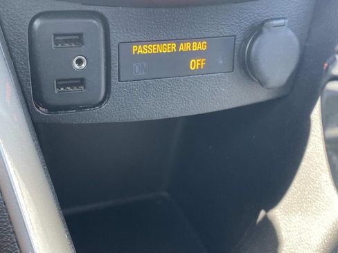 Used 2019 Chevrolet Trax LS FWD image 20