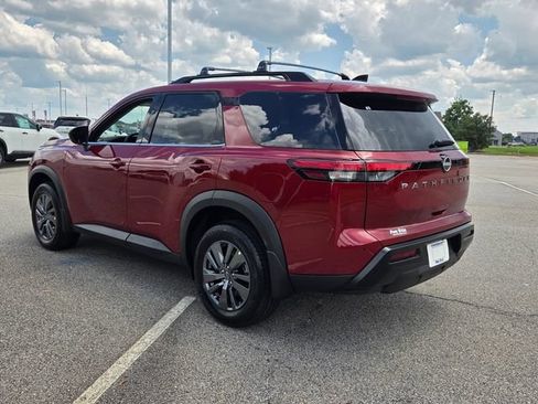 New 2026 Nissan Pathfinder SV FWD image 9